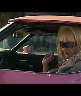Angelyne_S01E01_Dream_Machine_1080p_ERW_006776.jpg