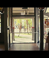 Angelyne_S01E02_Gods_and_Fairies_1080p_ERW_000093.jpg