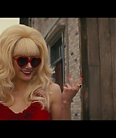 Angelyne_S01E02_Gods_and_Fairies_1080p_ERW_004365.jpg