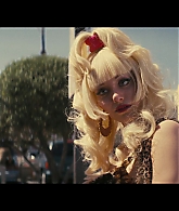 Angelyne_S01E02_Gods_and_Fairies_1080p_ERW_005118.jpg