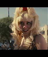 Angelyne_S01E02_Gods_and_Fairies_1080p_ERW_005134.jpg