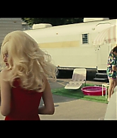 Angelyne_S01E03_Glow_in_the_Dark_Queen_of_the_Universe_1080p_ERW_000206.jpg