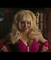 Angelyne_S01E03_Glow_in_the_Dark_Queen_of_the_Universe_1080p_ERW_001300.jpg