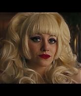 Angelyne_S01E03_Glow_in_the_Dark_Queen_of_the_Universe_1080p_ERW_001494.jpg