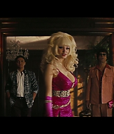 Angelyne_S01E03_Glow_in_the_Dark_Queen_of_the_Universe_1080p_ERW_001646.jpg