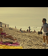 Angelyne_S01E03_Glow_in_the_Dark_Queen_of_the_Universe_1080p_ERW_001786.jpg