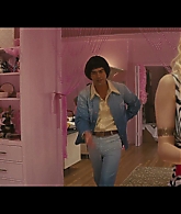 Angelyne_S01E03_Glow_in_the_Dark_Queen_of_the_Universe_1080p_ERW_001921.jpg