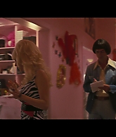 Angelyne_S01E03_Glow_in_the_Dark_Queen_of_the_Universe_1080p_ERW_002020.jpg