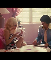 Angelyne_S01E03_Glow_in_the_Dark_Queen_of_the_Universe_1080p_ERW_002234.jpg