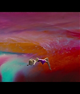 Angelyne_S01E03_Glow_in_the_Dark_Queen_of_the_Universe_1080p_ERW_004138.jpg