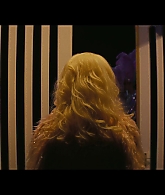 Angelyne_S01E03_Glow_in_the_Dark_Queen_of_the_Universe_1080p_ERW_004857.jpg