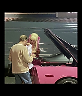 Angelyne_S01E04_The_Tease_1080p_ERW_000657.jpg