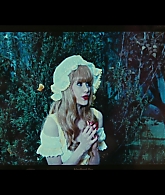 Angelyne_S01E04_The_Tease_1080p_ERW_001930.jpg