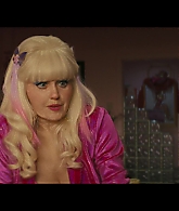 Angelyne_S01E04_The_Tease_1080p_ERW_002016.jpg