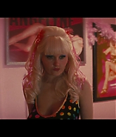 Angelyne_S01E04_The_Tease_1080p_ERW_003444.jpg