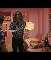 Angelyne_S01E04_The_Tease_1080p_ERW_003536.jpg