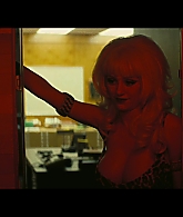 Angelyne_S01E04_The_Tease_1080p_ERW_004192.jpg