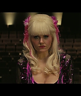 Angelyne_S01E04_The_Tease_1080p_ERW_005608.jpg