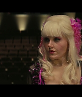 Angelyne_S01E04_The_Tease_1080p_ERW_005755.jpg