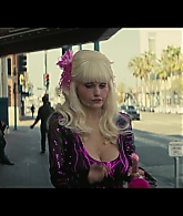 Angelyne_S01E04_The_Tease_1080p_ERW_005912.jpg