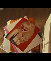 Angelyne_S01E05_Pink_Clouds_1080p_ERW_000137.jpg