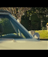 Angelyne_S01E05_Pink_Clouds_1080p_ERW_000745.jpg