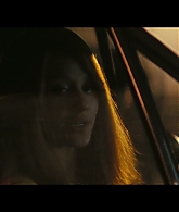 Angelyne_S01E05_Pink_Clouds_1080p_ERW_003571.jpg