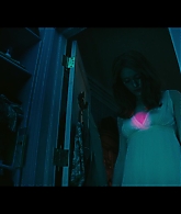 Angelyne_S01E05_Pink_Clouds_1080p_ERW_003936.jpg