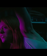 Angelyne_S01E05_Pink_Clouds_1080p_ERW_004076.jpg