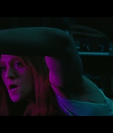 Angelyne_S01E05_Pink_Clouds_1080p_ERW_004079.jpg