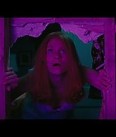 Angelyne_S01E05_Pink_Clouds_1080p_ERW_004095.jpg