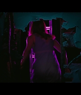 Angelyne_S01E05_Pink_Clouds_1080p_ERW_004123.jpg