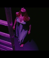 Angelyne_S01E05_Pink_Clouds_1080p_ERW_004127.jpg