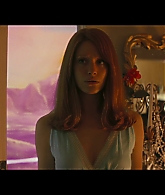 Angelyne_S01E05_Pink_Clouds_1080p_ERW_004386.jpg