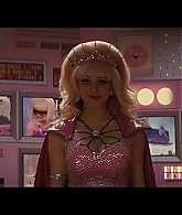 Angelyne_S01E05_Pink_Clouds_1080p_ERW_004505.jpg