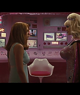 Angelyne_S01E05_Pink_Clouds_1080p_ERW_004557.jpg