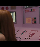 Angelyne_S01E05_Pink_Clouds_1080p_ERW_004585.jpg