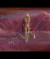 Angelyne_S01E05_Pink_Clouds_1080p_ERW_004697.jpg