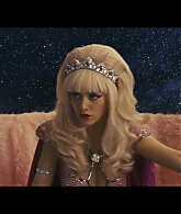 Angelyne_S01E05_Pink_Clouds_1080p_ERW_004881.jpg