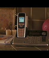 Angelyne_S01E05_Pink_Clouds_1080p_ERW_005017.jpg