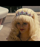 Angelyne_S01E05_Pink_Clouds_1080p_ERW_005472.jpg