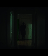 Furious_S01E02_My_Life_Had_Stood_A_Loaded_Gun_1080p_ERW_002272.jpg