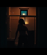 Furious_S01E02_My_Life_Had_Stood_A_Loaded_Gun_1080p_ERW_002287.jpg
