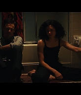 Furious_S01E02_My_Life_Had_Stood_A_Loaded_Gun_1080p_ERW_005243.jpg
