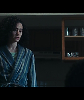Furious_S01E02_My_Life_Had_Stood_A_Loaded_Gun_1080p_ERW_006330.jpg