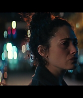 Furious_S01E05_Pick_a_Sticker_1080p_ERW_000860.jpg