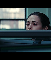 Furious_S01E05_Pick_a_Sticker_1080p_ERW_001989.jpg