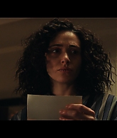 Furious_S01E05_Pick_a_Sticker_1080p_ERW_005458.jpg