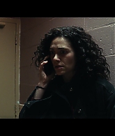 Furious_S01E06_They_Make_a_Noise_Like_Feathers_1080p_ERW_001182.jpg