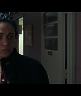 Furious_S01E06_They_Make_a_Noise_Like_Feathers_1080p_ERW_001846.jpg